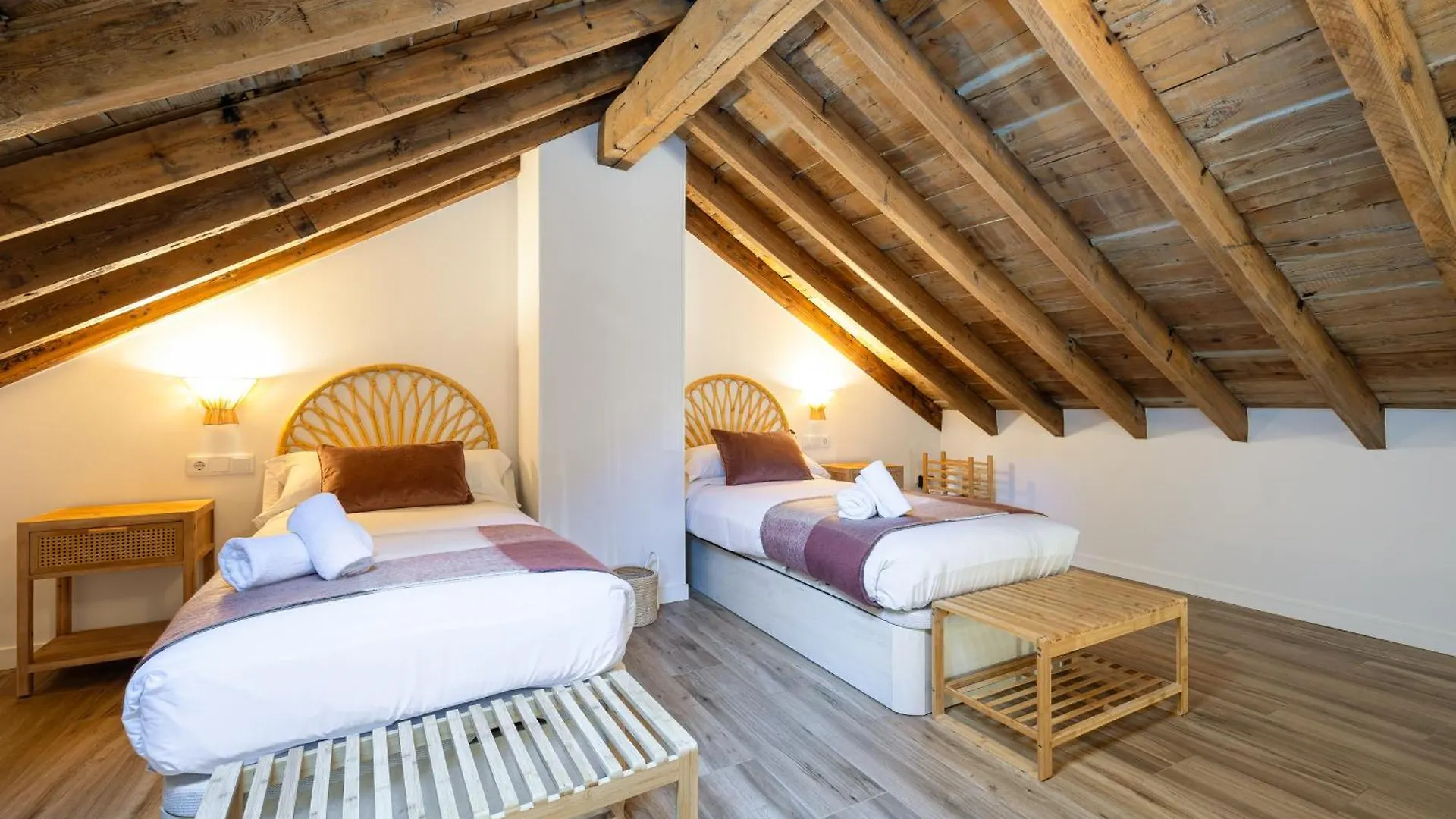 Διαμέρισμα Modern Duplex Courtyard -2Bedrooms 2Baths Μάλαγα