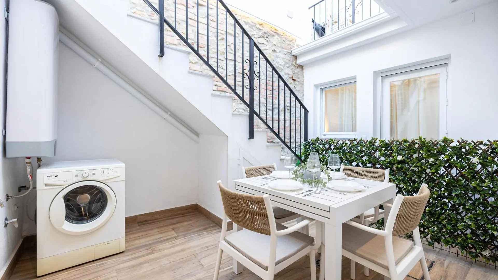 Modern Duplex Courtyard -2Bedrooms 2Baths Malaga Spain
