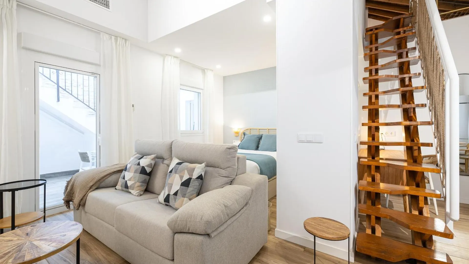 Modern Duplex Courtyard -2Bedrooms 2Baths Malaga Spain
